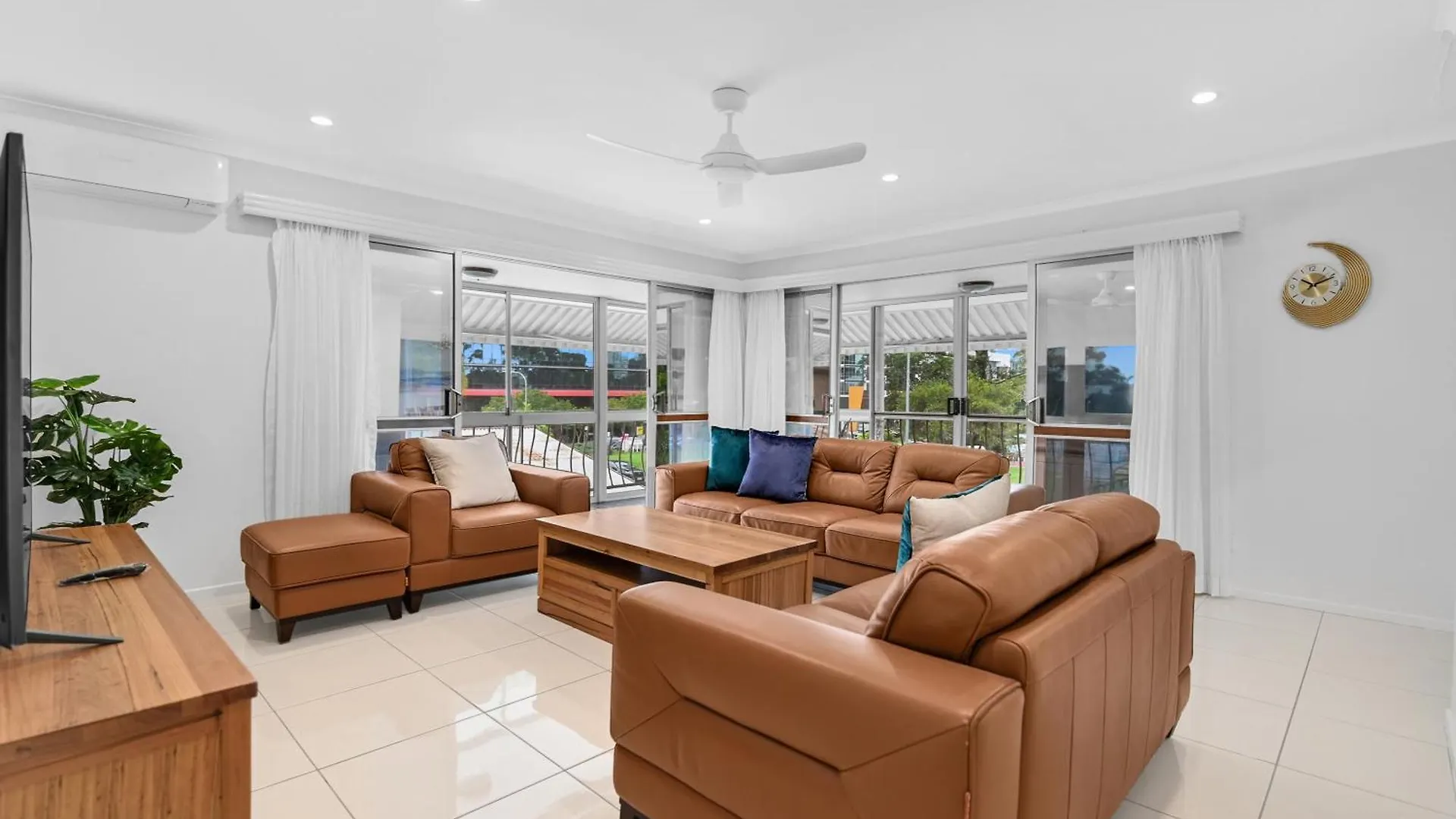 Central Located 3 Bedroom Unit In Southport Guldkusten